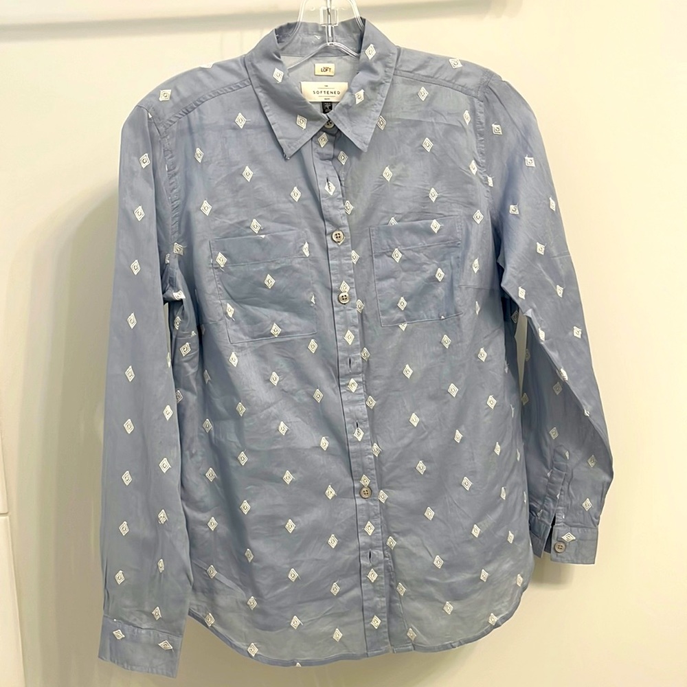 Loft long sleeve shirt